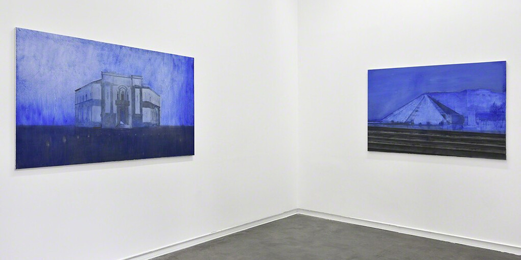 Tirana-Versailles, Exhibition view. Courtesy of Galerie Mitterrand