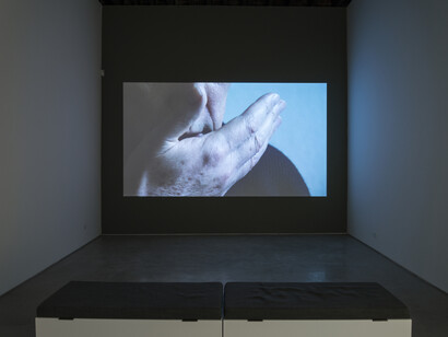 Imogen Stidworthy, I Hate, 2007, Single-channel HD video, 7:10 minutes. Courtesy of the artist; Matt's Gallery, London; Lisa Cooley, New York. Photography by Cary Whittier