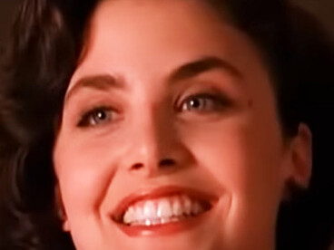 Audrey Horne, portrayed by Sherilyn Fenn, one of the show's most notable female characters