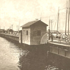 Muelle bananero de Puerto Limón, en 1921: Foto: Manuel Gómez Miralles