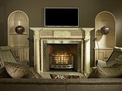 Foxhill Manor, fireplace