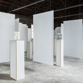 Wang Luyan, Two-dimensional transparent sculpture, exhibition view. Courtesy of Beijing Commune