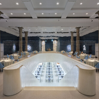 Elmgreen & Dragset, Stillleben mit gemüse, exhibition view. Courtesy of Städel Museum