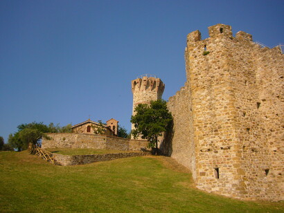 Castello medievale di Isola Polvese