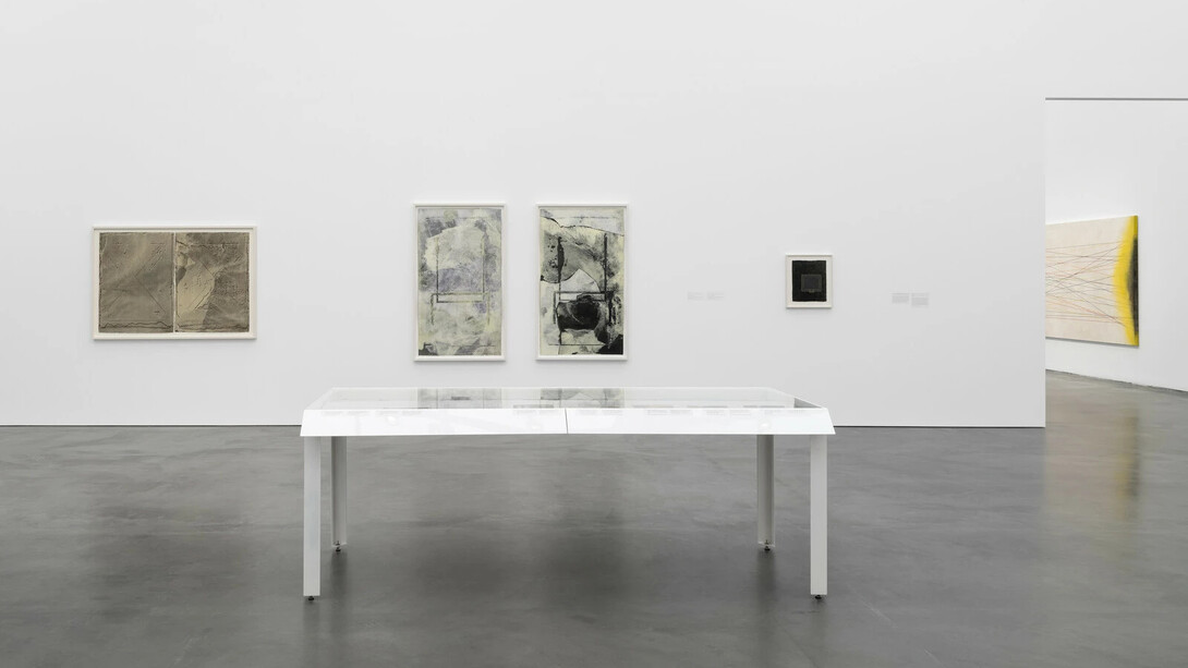 Virginia Jaramillo, Principio de equivalencia, vista de exhibición. Cortesía de MCA Chicago