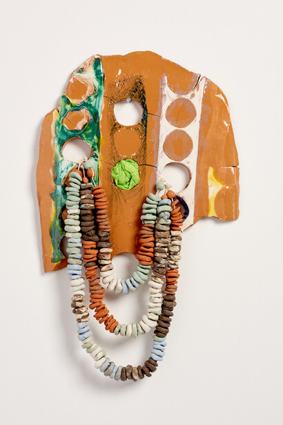 Ludovica Gioscia, Pasticcio, 2019. Ceramic and twine. 53 x 32 x 6 cm. Photographer Jonathon Bassett. Courtesy of VITRINE.
