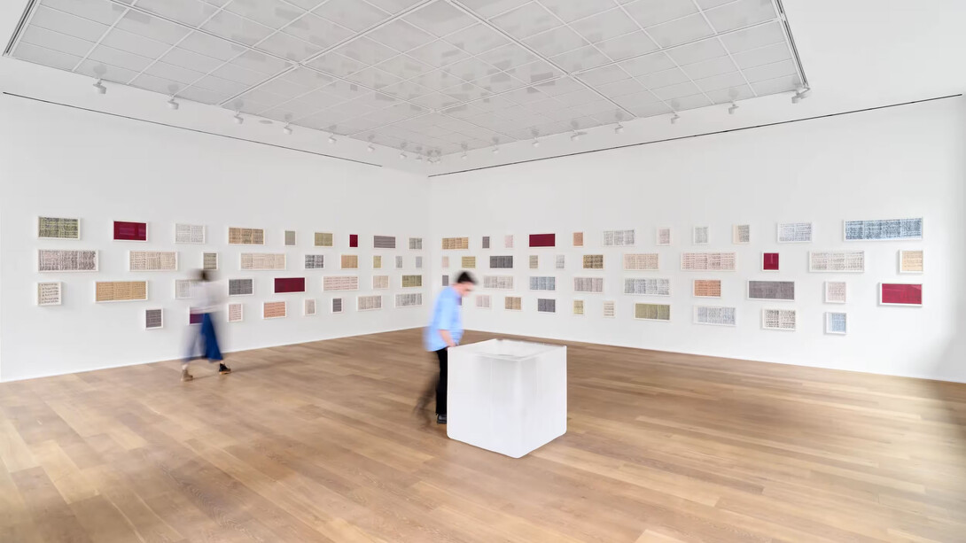 Roni Horn, Seizure of hope, exhibition view. Courtesy of Hauser & Wirth Gallery