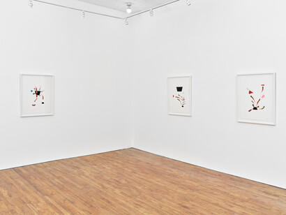 Sonya Kelliher-Combs and Natani Notah, Points of illumination, exhibition view. Courtesy of Tara Downs Gallery