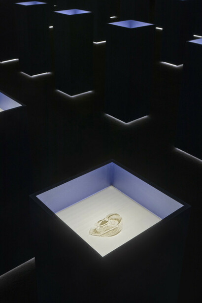 Hrair Sarkissian, Shape of absence, exhibition view. Courtesy of the the Boghossian Foundation