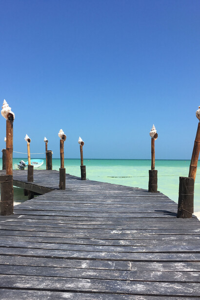 Muelle de madera en Holbox