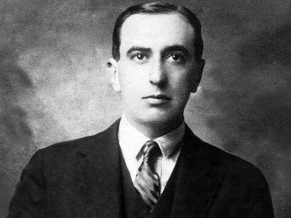 Huidobro escribió más de una treintena de obras, entre libros de poesía y de narrativa poética, de los cuales poco más de una decena fueron publicadas póstumamente