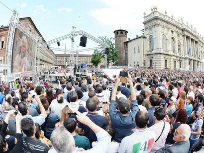 Demonstration of the 5 Star Movement