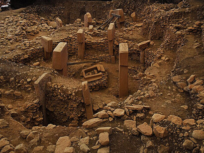 Göbekli Tepe, Turchia. Vi è stato rinvenuto un complesso di costruzioni in pietra datato al X millennio a.C., che potrebbe essere il più antico tempio del mondo