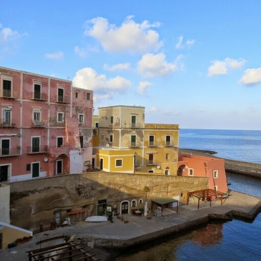Ventotene, porto Romano