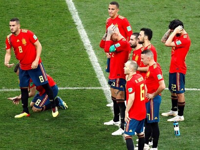 Los jugadores españoles durante la fatídica tanda de penaltis