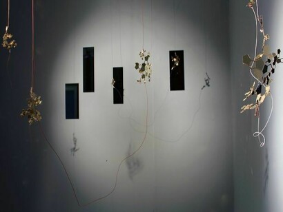 Marcos Lutyens. “I(c)onic lattice”