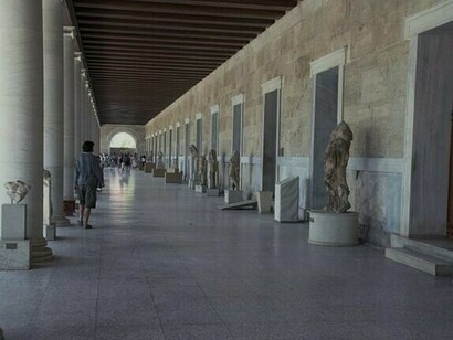 Reconstrucción del Estoa de Átalo, Atenas, Grecia