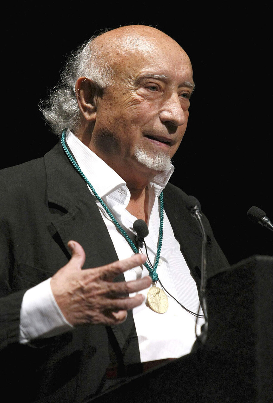 Manuel Vicent
