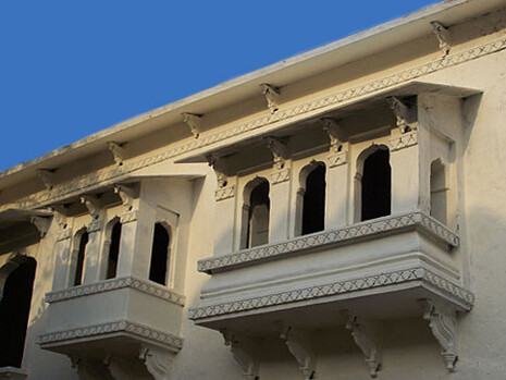 Window to history, traditional Rajput architecture at its best