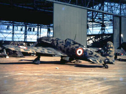 1944, Galatina Lecce la coccarda tricolore su un Macchi 202 della Regia Aeronautica