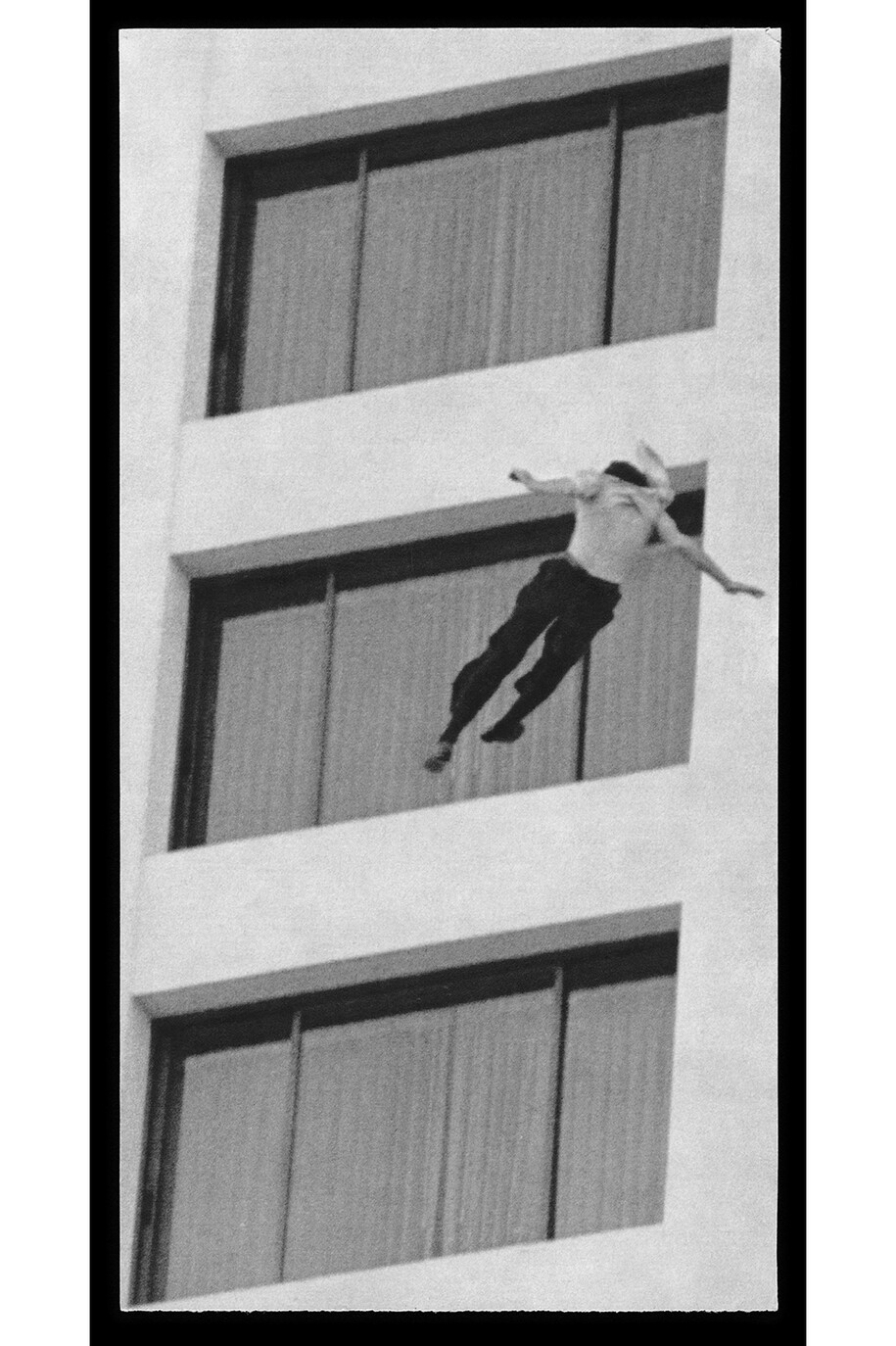 Sarah Charlesworth. Unidentified Man, Ontani Hotel, Los Angeles, 1980, printed 2012, No. 14 of 14 from the series Stills. The Art Institute of Chicago, promised gift of Liz and Eric Lefkofsky. © Estate of Sarah Charlesworth. Courtesy the Estate of Sarah Charlesworth and Maccarone.