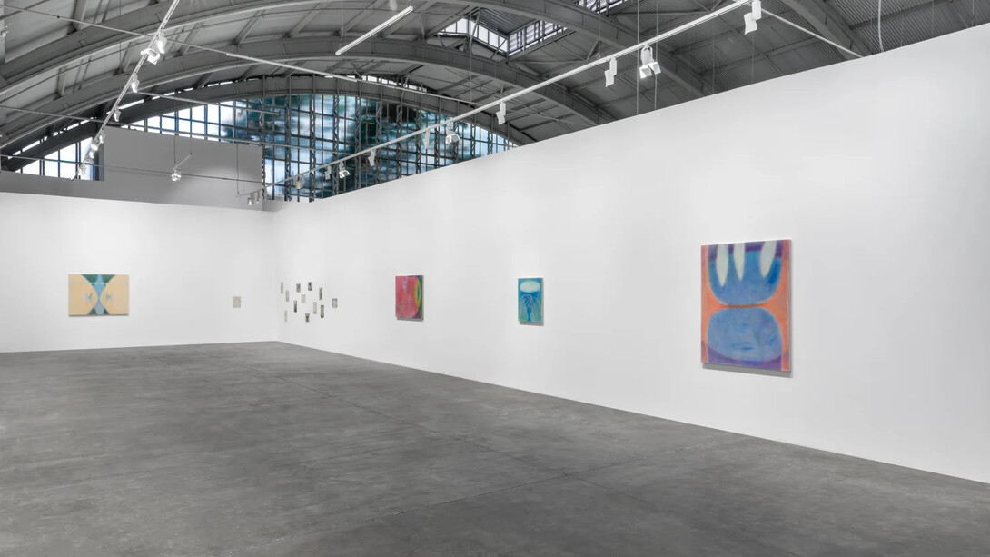 Akiko Kinugawa, Above the focus, behind the ears, vista da exposição. Cortesia de Mendes Wood DM