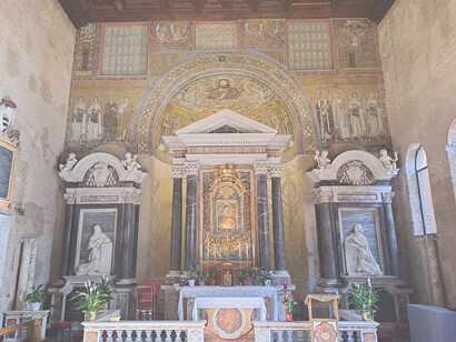 Oratorio di San Venanzio fatto costruire da Papa Giovanni IV per accogliere le reliquie dei martiri illirici, Venanzio e Domnione intorno alla prima metà del secolo VII. Roma, Italia ©Roberto Luciani 