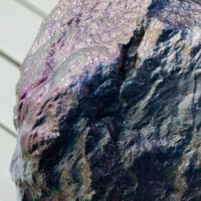 Santiago Taccetti, Untitled (Chicago Boys 2), 2014, Enamel on stone, aluminium, steel, plastic and nylon, 100 x 70 x 68 cm (detail)
