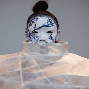 Xie Rong. Courtesy of Galerie Huit and Jaime Baker 