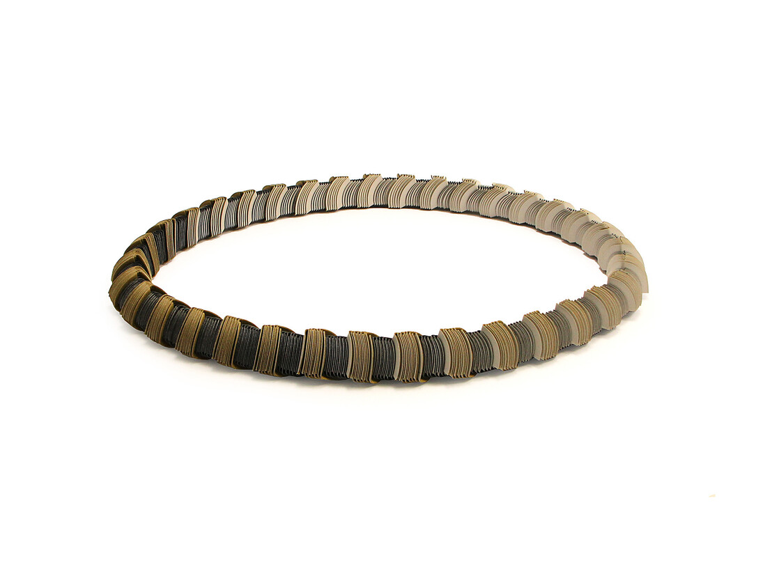 Nel Linssen, Paper Necklace, courtesy of The Scottish Gallery