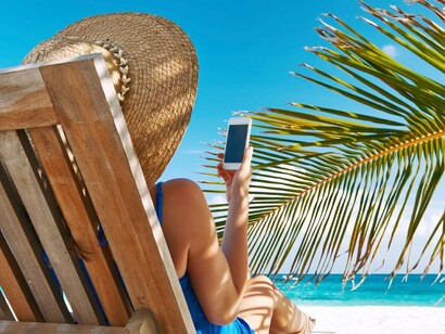 Descansando en una tumbona