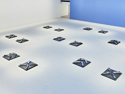 Walter De Maria, Exhibition view. Courtesy of Gagosian Gallery