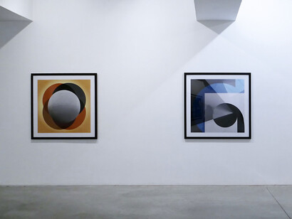 Roland Fischer, Transhistorical places and new architectures, vista da exposição. Cortesia de Carlos Carvalho