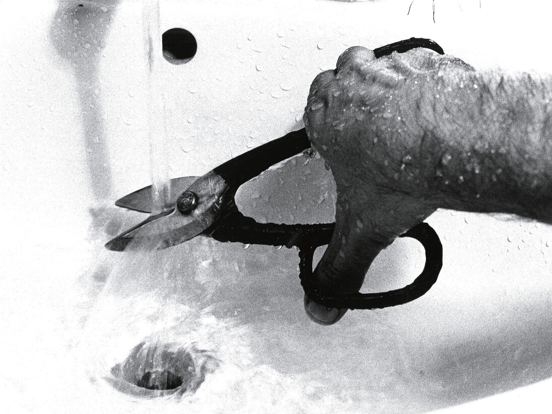 Fabrizio Plessi, 100 Pezzi D'Acqua, action, photography on wood1973