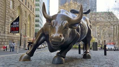 La politica non riesce più a governare l'economia