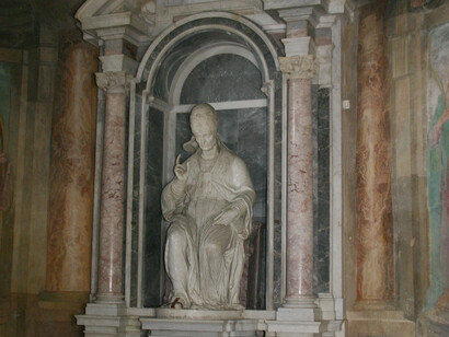 Santa Barbara, Nicolas Cordier, statua di Gregorio Magno