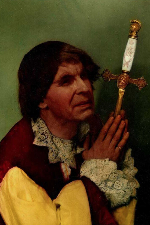 Be-hold Exhibition of Color Photographs. Courtesy of Be-hold