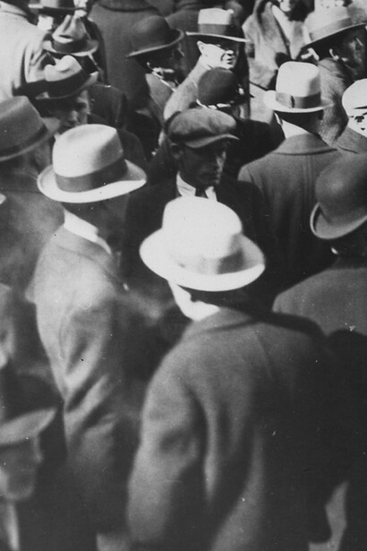 Concentración en la entrada de un banco estadounidense, 1933