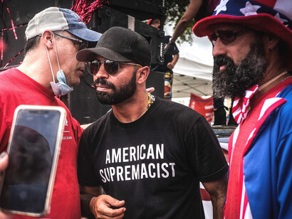 Líderes de los llamados «Proud Boys», grupo de ultraderecha que se ha visto inflado por el discurso de Trump
