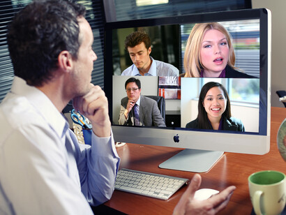 La era digital. Conectado con el mundo a través de una pantalla