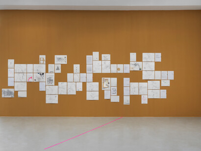 María José Arjona, Sediments. Sono-Choreo-Geo-Graphic attunements, ausstellungsansicht. Mit freundlicher genehmigung der Galerie Barbara Thumm