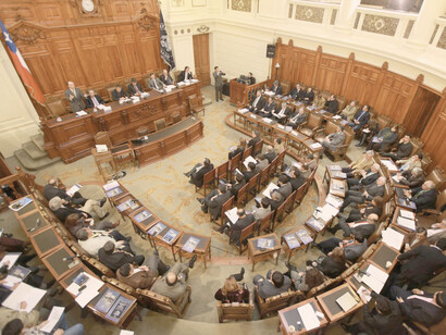 En el Senado ninguno de los bloques políticos cuenta con una mayoría