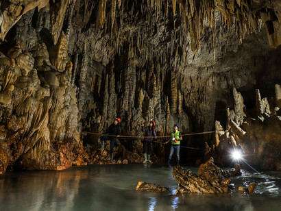 Las Grutas del Rey Marcos, Alta Verapaz, Guatemala, ph. Official Films
