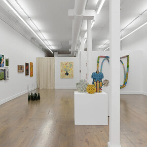 Various artists, Lucky number seven, exhibition view. Courtesy of Rebecca Camacho Presents