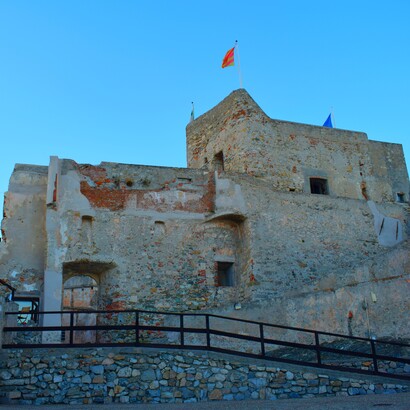 Castelfranco è stata una fortezza genovese nel comune ligure di Finale Ligure, in provincia di Savona, Italia