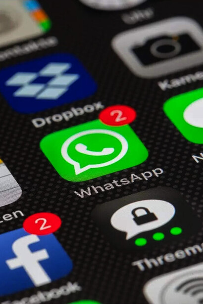Redes sociales: el denominado cuarto poder es una expresión simbólica que hace referencia a los medios de comunicación y prensa