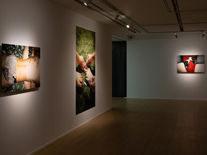 Lin Zhipeng (No.223), Relationship duplicates, exhibition view. Courtesy of de Sarthe Gallery