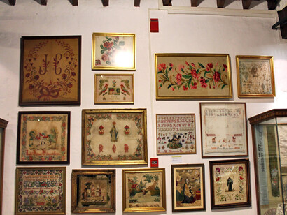 Fiestas y folclore, Exhibition view. Courtesy of Museo Unicaja de Artes y Costumbres Populares