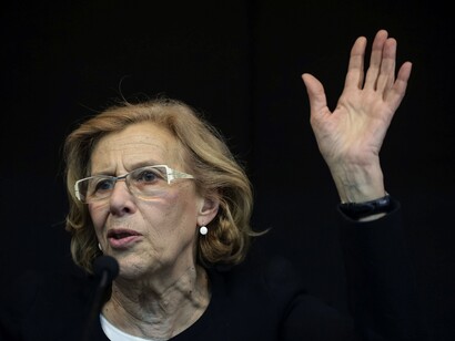 Manuela Carmena durante una intervención pública