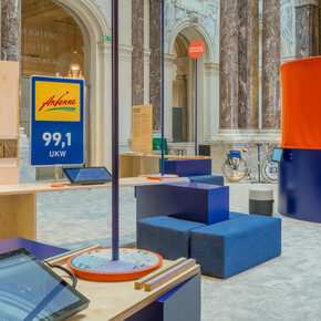 Tune in! Austria in between propaganda and protest, exhibition view. Courtesy of House of Austrian History